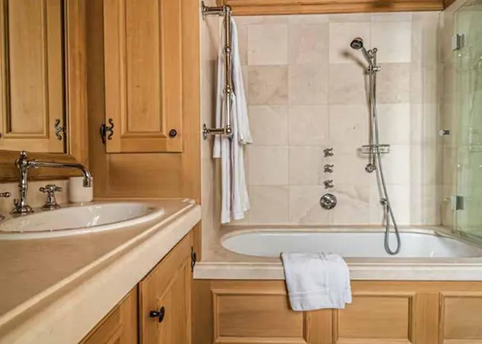 Luxury Duplex Elegance In Wispile *